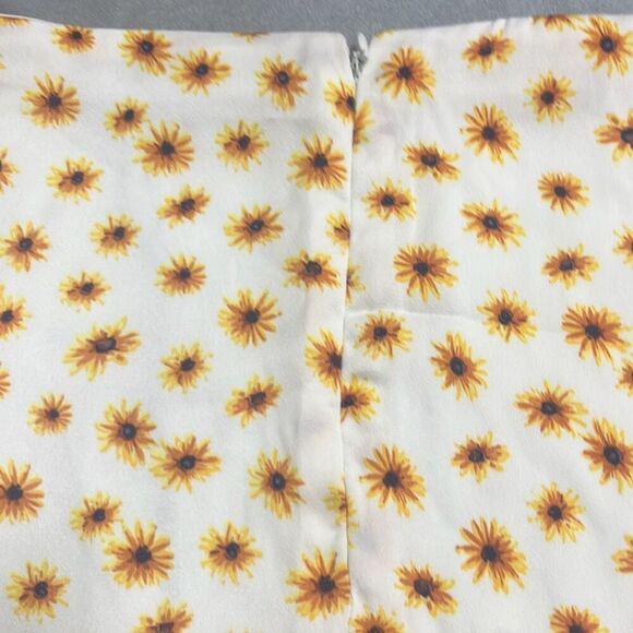 Revolve Weworewhat Ivory Yellow Ditsy Daisies Mini Slip Skirt Lined Medium NWT - Picture 6 of 10